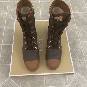 Michael Kors Women’s Boots